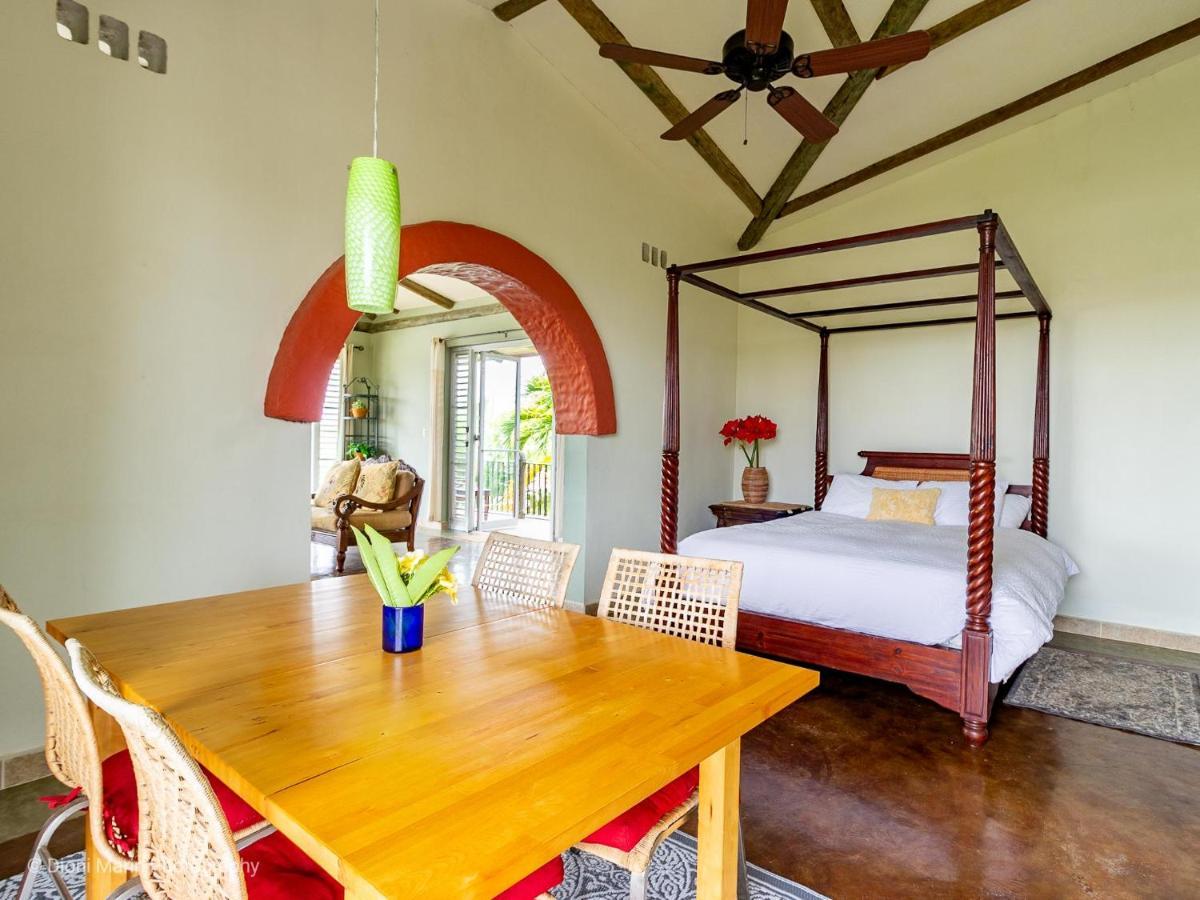 Almond Tree Hotel Resort Коросаль Екстер'єр фото
